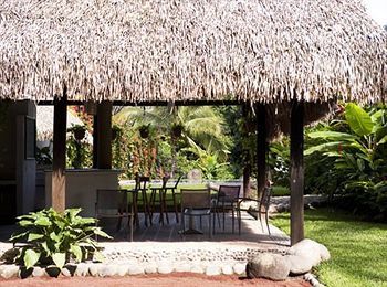 Okavango Jalcomulco 外观 照片